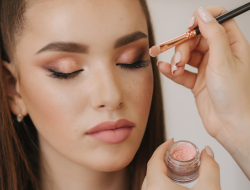 5 Tips dan Trik Memilih Warna Make Up Sesuai Kulit Agar Tampil Memukau