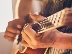 Selera Musik Gen Z: Perbedaan dengan Generasi Sebelumnya dan Dampaknya pada Industri Musik